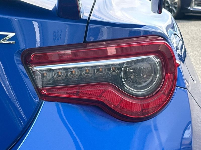 2017 Subaru BRZ DBA-ZC6 (UW-6a6eb74c30495)[22]
