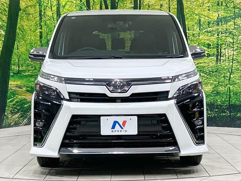 2020 Toyota Voxy 3BA-ZRR80W (UW-6a6eb76346887)[7]