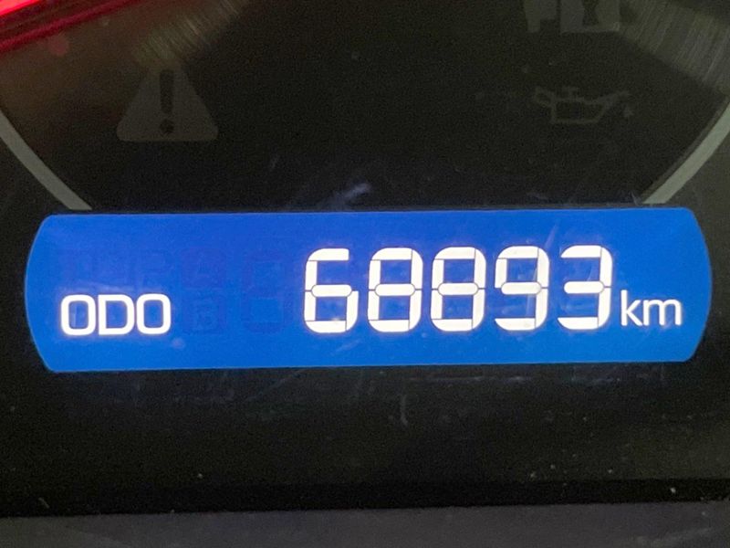 2020 Toyota Voxy 3BA-ZRR85W (UW-6a6eb7699e5d7)[2]
