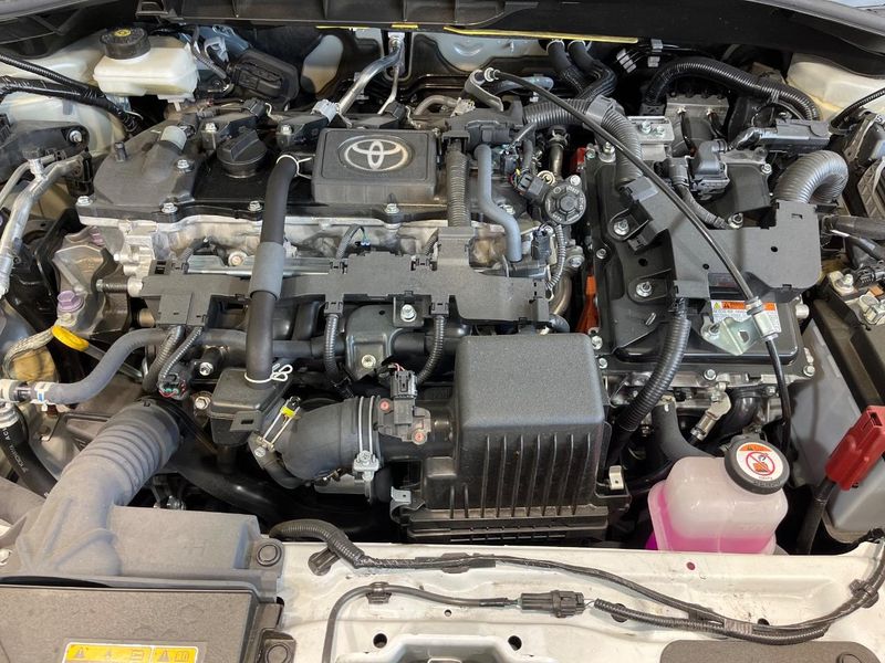 2025 Toyota Corolla Cross 6AA-ZVG13 (UW-6a6eb772f2bc0)[4]