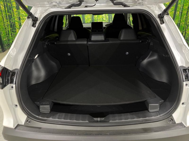 2025 Toyota Corolla Cross 6AA-ZVG13 (UW-6a6eb774b0d85)[26]
