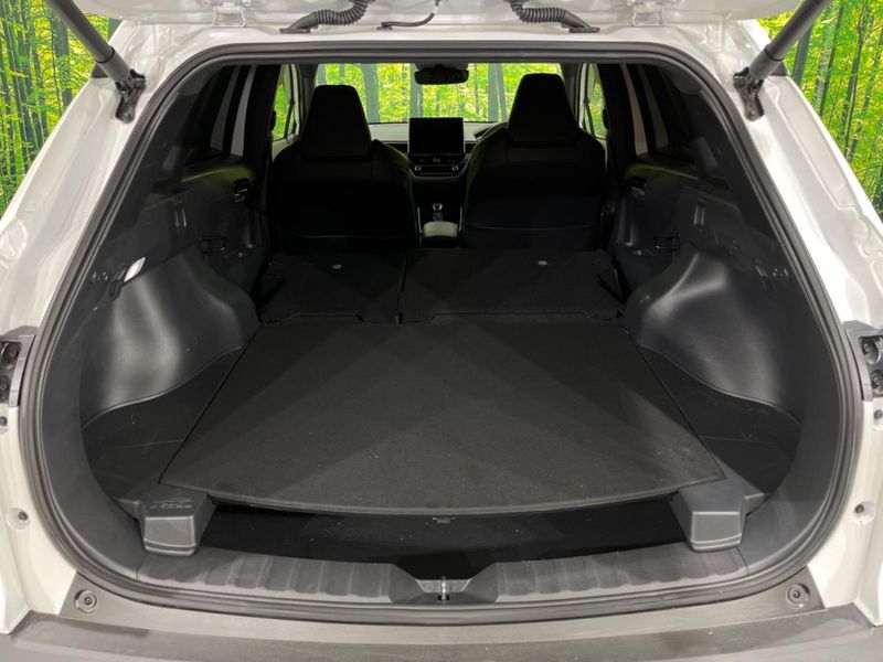 2025 Toyota Corolla Cross 6AA-ZVG13 (UW-6a6eb774b0d85)[28]