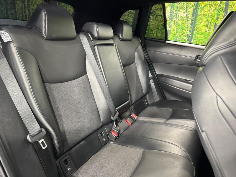 2021 Toyota Corolla Cross 6AA-ZVG15 (UW-6a6eb7766eec3)[23]