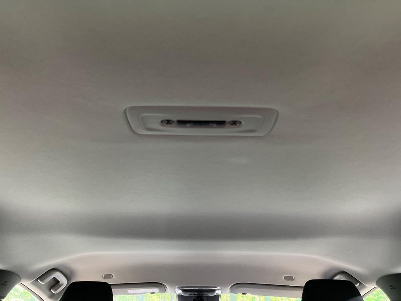2023 Toyota Prius 6AA-ZVW65 (UW-6a6eb78cdd3b7)[6]