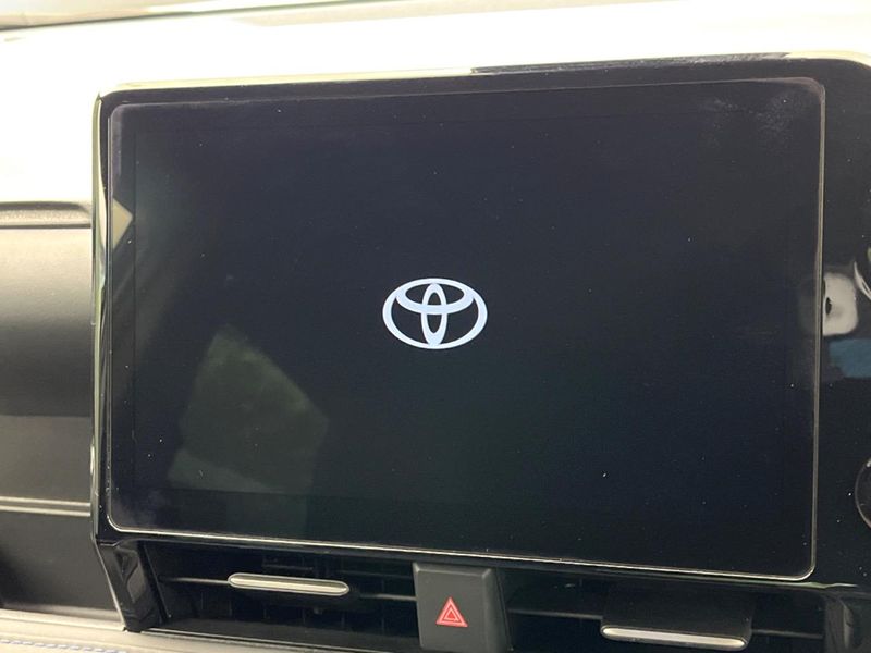 2022 Toyota Voxy 6AA-ZWR90W (UW-6a6eb79a21b46)[4]