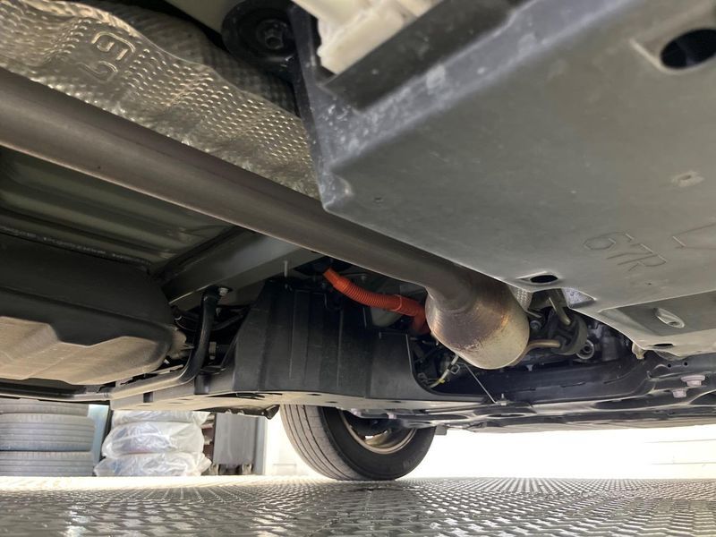 2023 Toyota Voxy 6AA-ZWR90W (UW-6a6eb79cd1ba2)[11]