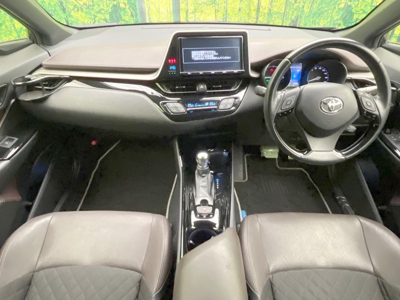 2018 Toyota C-HR DAA-ZYX10 (UW-6a6eb7aa3ff3d)[24]