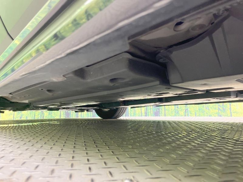 2018 Toyota C-HR DAA-ZYX10 (UW-6a6eb7aa3ff3d)[19]