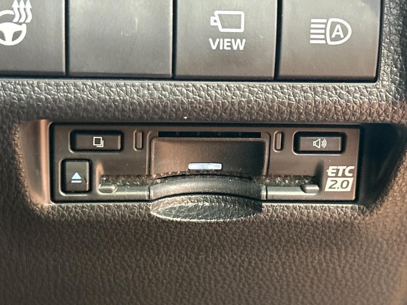 2023 Toyota RAV4 6AA-AXAH54 (UW-6a70054c0a5b0)[7]