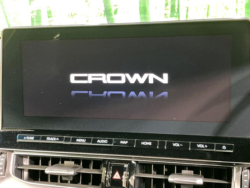 2020 Toyota Crown Hybrid 6AA-AZSH20 (UW-6a70056a2c7ea)[15]