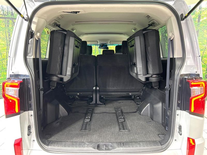 2023 Mitsubishi Delica D:5 3DA-CV1W (UW-6a7005b04d3b7)[26]