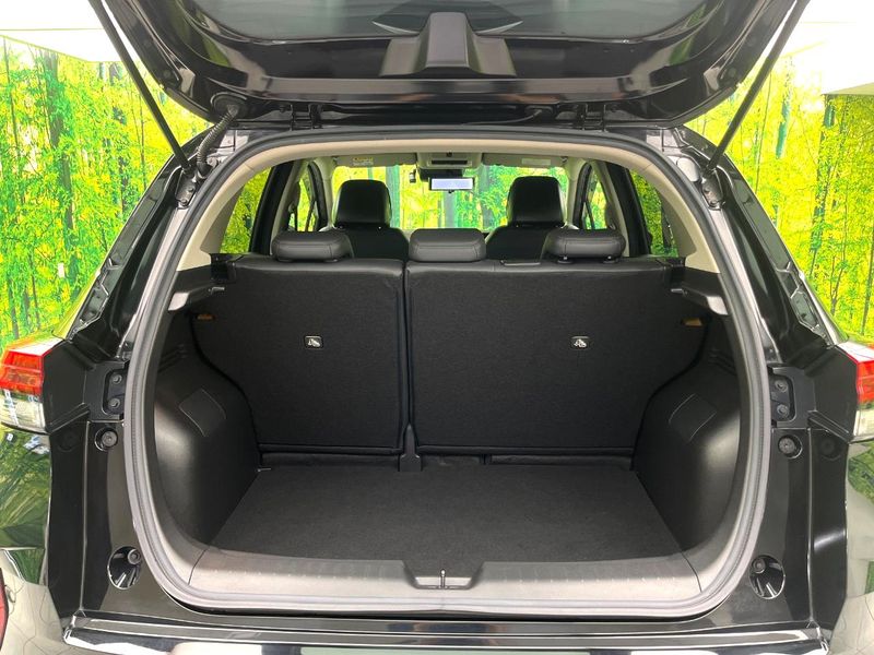 2021 Nissan Aura 6AA-FE13 (UW-6a7005dac501f)[29]