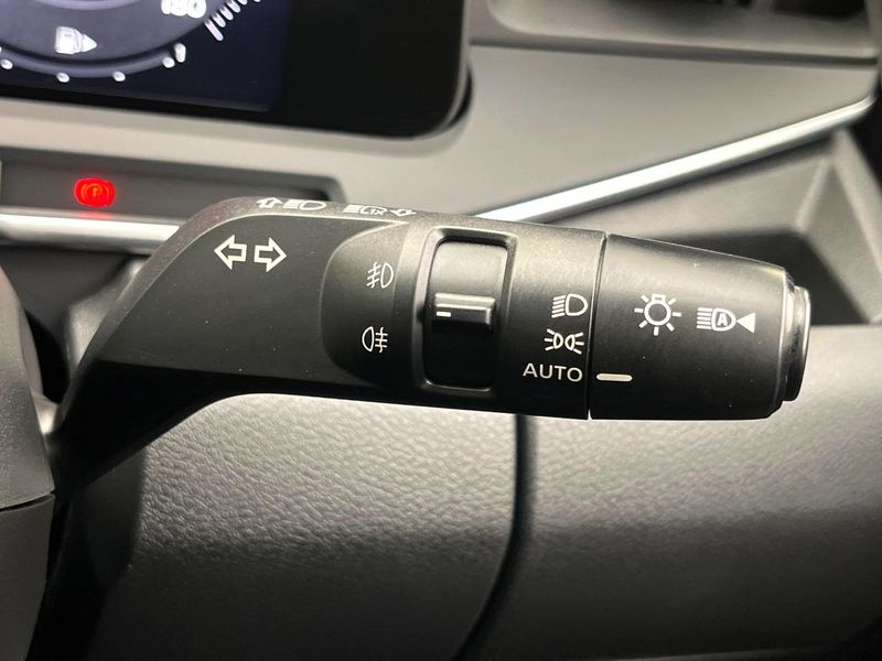 2021 Nissan Aura 6AA-FE13 (UW-6a7005dac501f)[17]