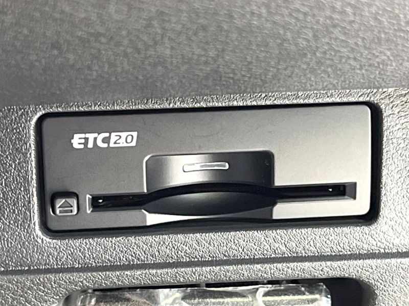 2021 Nissan Aura 6AA-FE13 (UW-6a7005dc1517a)[8]