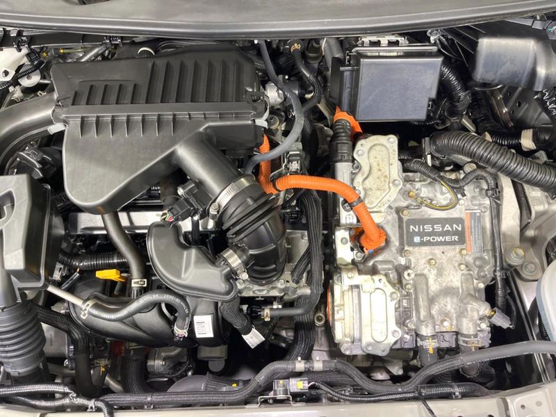 2021 Nissan Aura 6AA-FE13 (UW-6a7005dc1517a)[3]