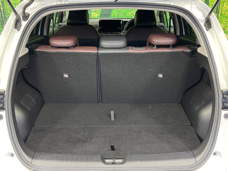 2022 Nissan Aura 6AA-FE13 (UW-6a7005dcd433d)[14]