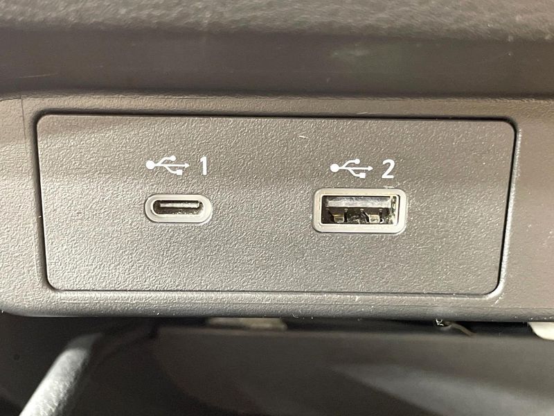 2022 Nissan Aura 6AA-FE13 (UW-6a7005dd00b20)[22]