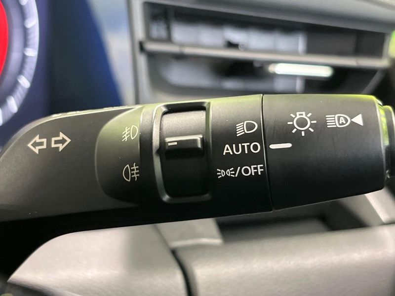 2022 Nissan Aura 6AA-FE13 (UW-6a7005de1ee1e)[19]