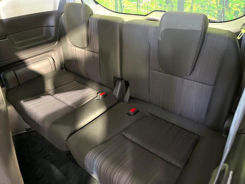 2019 Honda Freed hybrid DAA-GB7 (UW-6a7005edf16a5)[26]