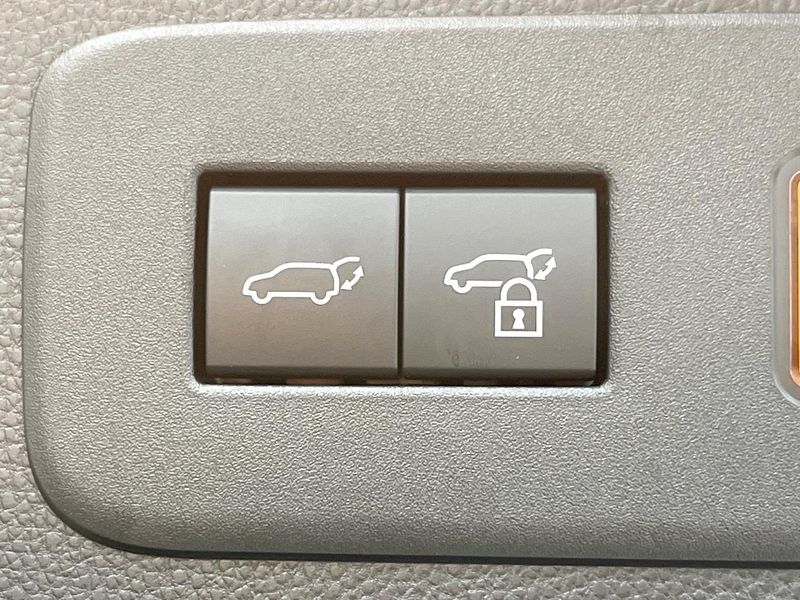 2025 Toyota Land Cruiser 250 3DA-GDJ250W (UW-6a7005f656ba2)[28]