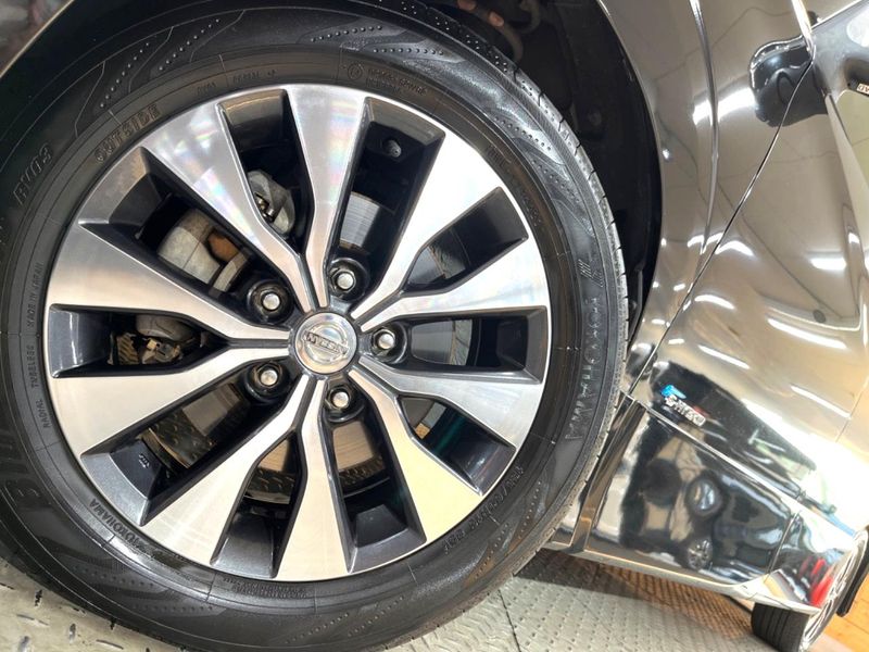 2018 Nissan Serena DAA-GFC27 (UW-6a7005ff0d0d0)[27]