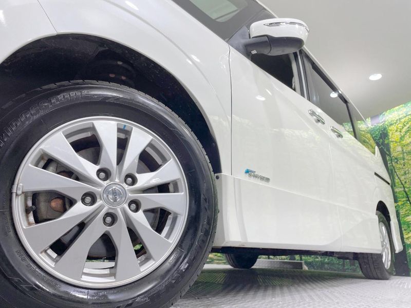 2016 Nissan Serena DAA-GFNC27 (UW-6a70060a28d8e)[17]