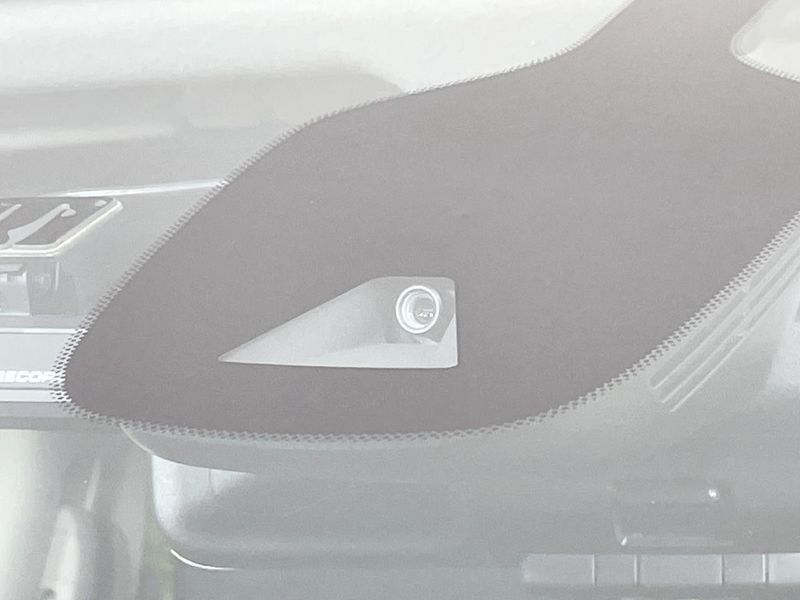 2017 Nissan Serena DAA-GFNC27 (UW-6a70060ab3716)[14]