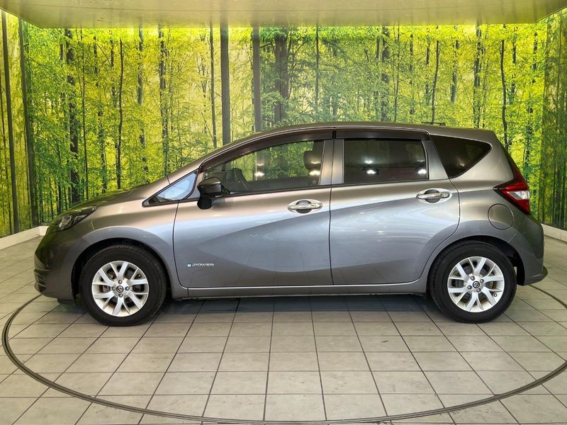 2020 Nissan Note DAA-HE12 (UW-6a70063f66898)[16]