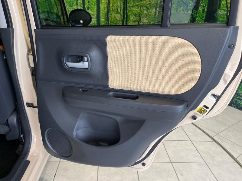 2011 Suzuki ALTO Lapin DBA-HE22S (UW-6a7006402a41c)[21]