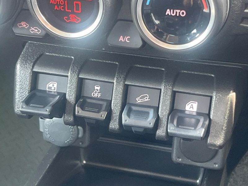 2023 Suzuki Jimny 3BA-JB64W (UW-6a70065c84316)[8]