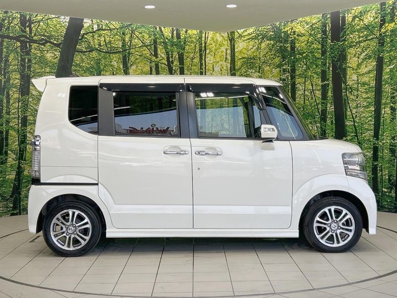 2014 Honda N-BOX CUSTOM DBA-JF1 (UW-6a70066e50ca2)[17]