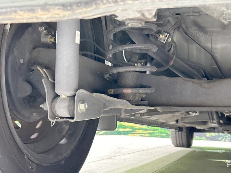 2017 Honda N-BOX DBA-JF3 (UW-6a700683c049d)[25]