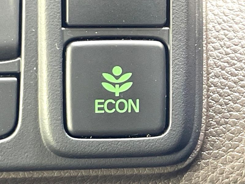 2023 Honda N-BOX 6BA-JF3 (UW-6a700696c9682)[26]