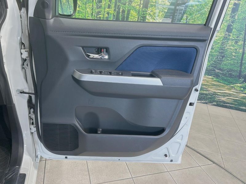 2019 Toyota Roomy DBA-M900A (UW-6a70073829334)[17]