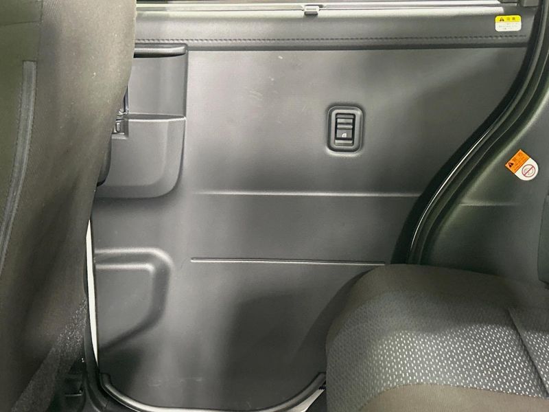 2021 Toyota Roomy 5BA-M900A (UW-6a70073ea286a)[24]