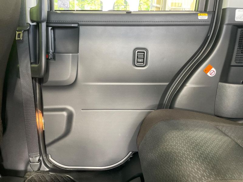 2023 Toyota Roomy 5BA-M900A (UW-6a7007442c11e)[28]