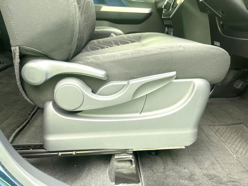 2017 Daihatsu Toll DBA-M900S (UW-6a70074a64b73)[19]