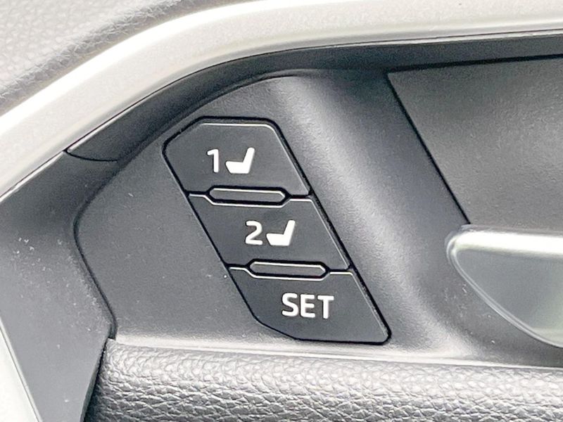 2023 Toyota RAV4 6BA-MXAA54 (UW-6a7007bba3356)[22]