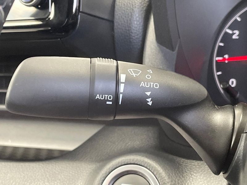 2021 Toyota GR YARIS 5BA-MXPA12 (UW-6a7007c0d0860)[13]