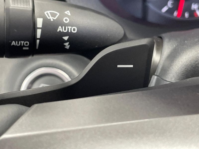 2021 Toyota GR YARIS 5BA-MXPA12 (UW-6a7007c0d0860)[15]