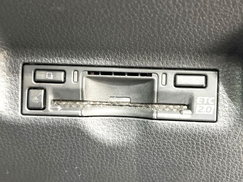 2024 Toyota Sienta 5BA-MXPC10G (UW-6a7007c4d0ee2)[13]