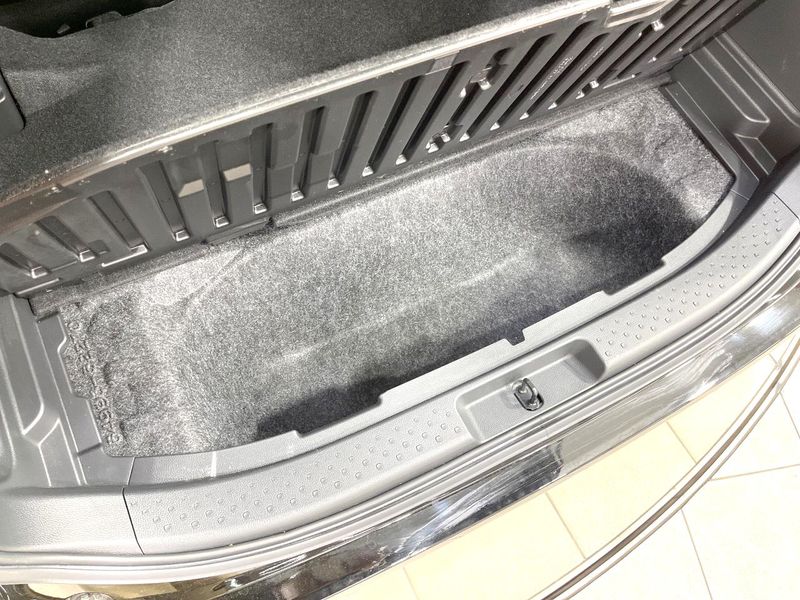 2024 Toyota Sienta 5BA-MXPC10G (UW-6a7007c4d0ee2)[17]