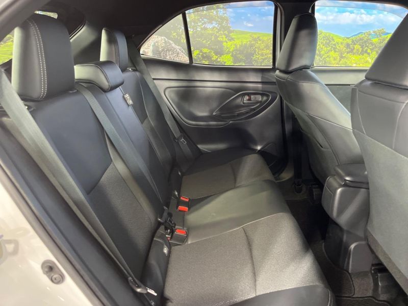 2025 Toyota Yaris Cross 6AA-MXPJ10 (UW-6a7007d04549f)[28]