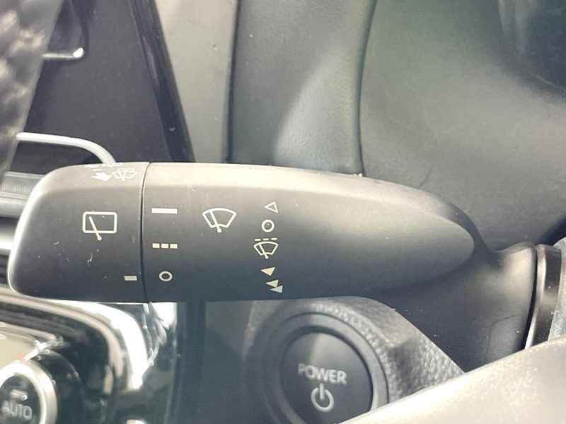 2024 Toyota Aqua 6AA-MXPK11 (UW-6a7007d5bebcd)[19]