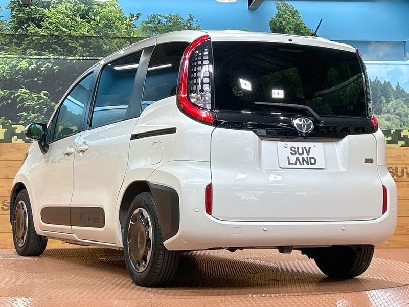 2022 Toyota Sienta 6AA-MXPL10G (UW-6a7007d93d97c)[14]