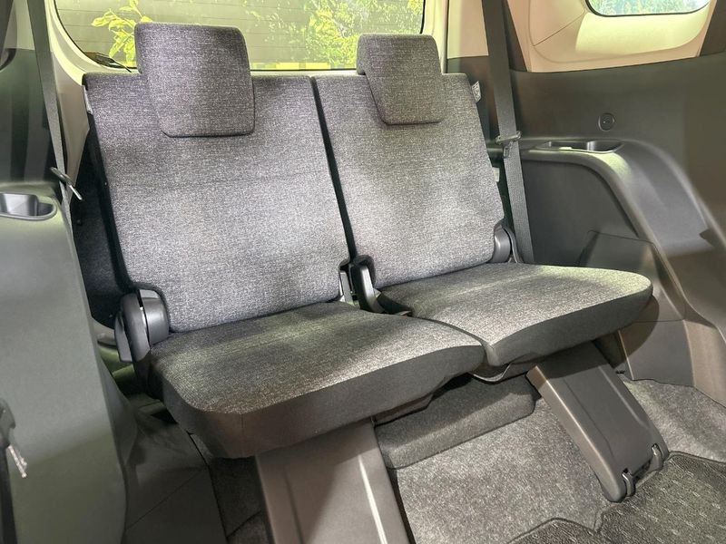 2022 Toyota Sienta 6AA-MXPL10G (UW-6a7007d93d97c)[26]
