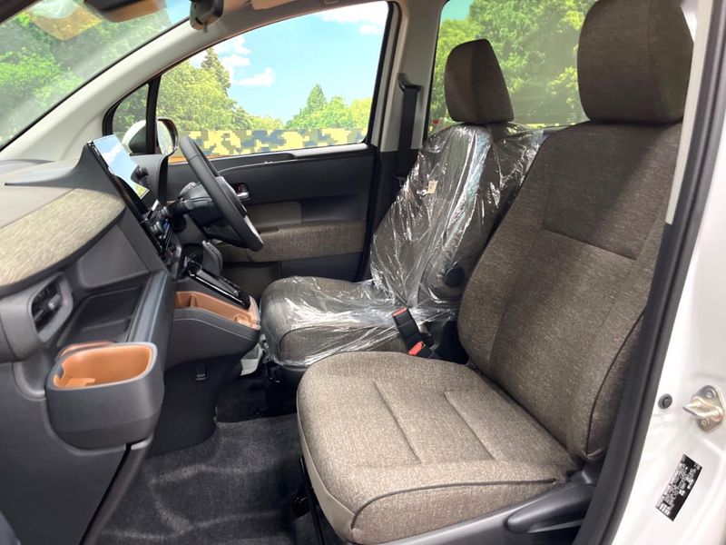 2026 Toyota Sienta 6AA-MXPL10G (UW-6a7007dfb92f6)[5]