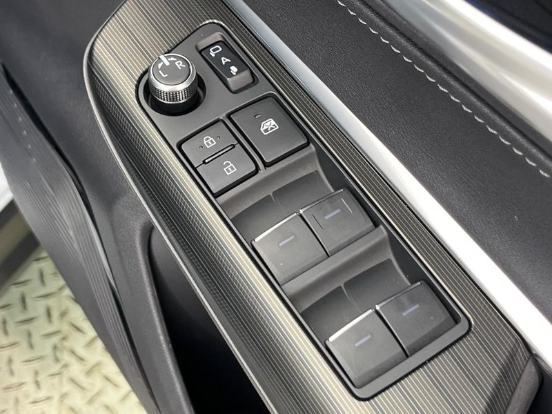 2024 Toyota Harrier 6BA-MXUA80 (UW-6a7007ec32fef)[23]