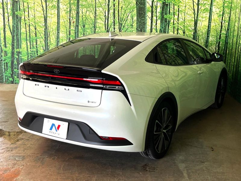 2025 Toyota Prius 6AA-MXWH60 (UW-6a7007f571a06)[29]