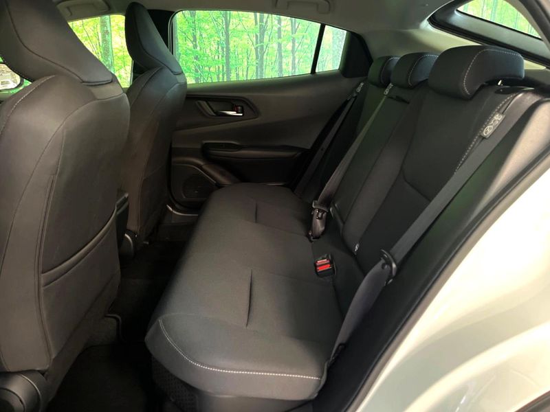 2025 Toyota Prius 6AA-MXWH60 (UW-6a7007f571a06)[25]